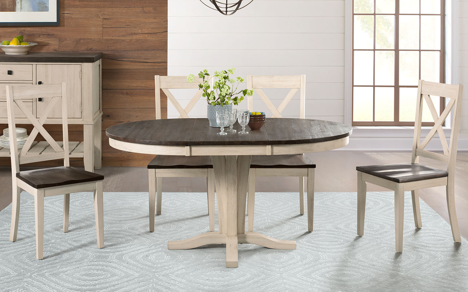 PEDESTAL DINING TABLE AAmerica Wood Furniture